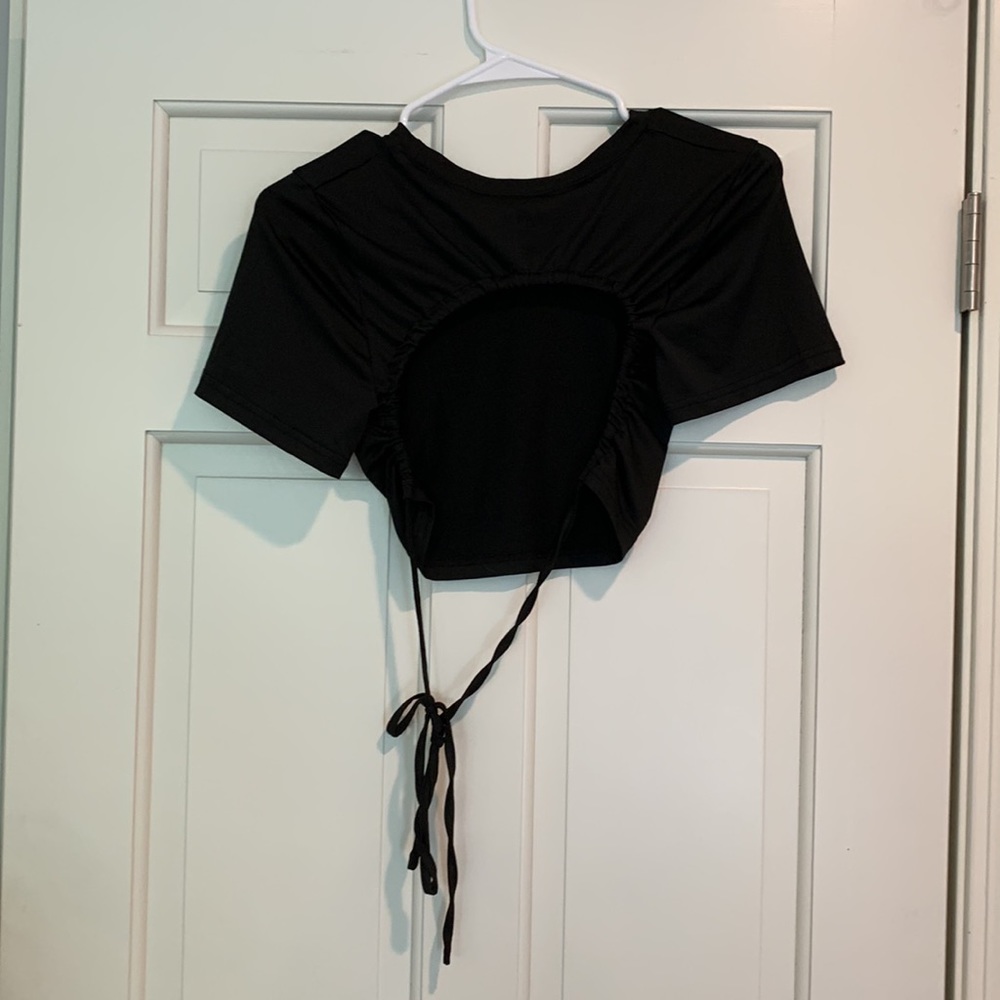 Backless Shein Top - Picture 2 of 2